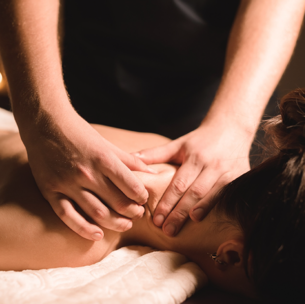 Massage-corps-suedois-carrée
